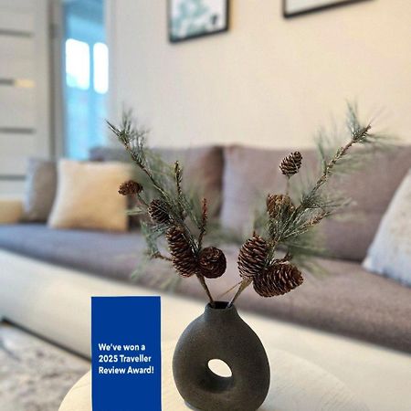 נרבה New Modern Apartments In The City Center מראה חיצוני תמונה